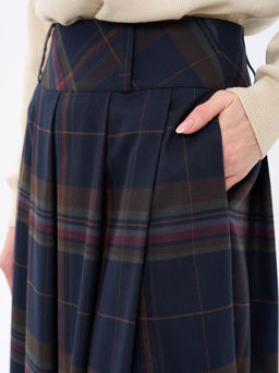 Юбка, расклешенная от пояса к низу,клетка