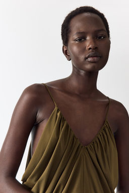 Top drapeado con tirantes espagueti - H&m фото 6