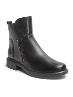 Ботинки Ионесси