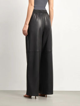 Брюки широкого кроя из экокожи - Emka фото 4