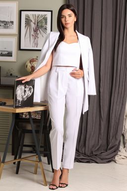 Костюм AURA 9009-176 белый