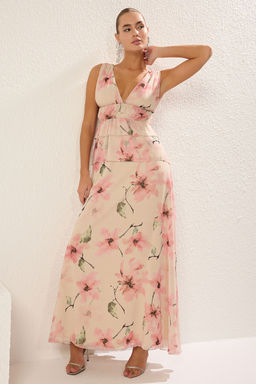 TRENDYOLMILLA Cok Renkli Astarl? Sifon Dokuma Maxi S?k Abiye Elbise TPRSS25AE00041