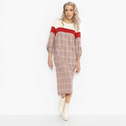 Платье с акцентной спинкой, Влюблена в себя (красное)