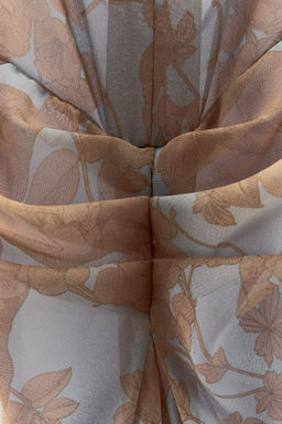 GATHERED FLORAL PRINT DRESS - Zara фото 6