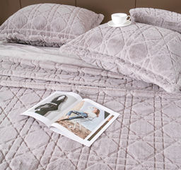 Покрывало декоративное Shinshilla Dori (лаванда платина) 220х240