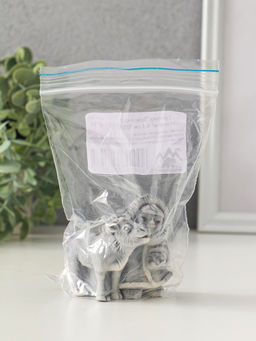 Сувенир "Девочка с оленёнком" 6,4 см