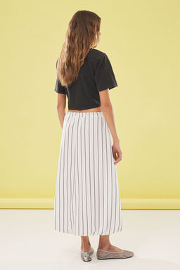 TRENDYOLMILLA Beyaz Balon Cizgili Maxi Boy Dokuma Etek TWOSS25ET00077 фото 5