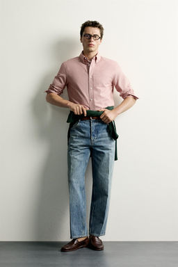 CAMISA REGULAR FIT PATA DE GALLO / Blanco / Rojo