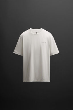 T-SHIRT WITH PRINTED GRAPHIC