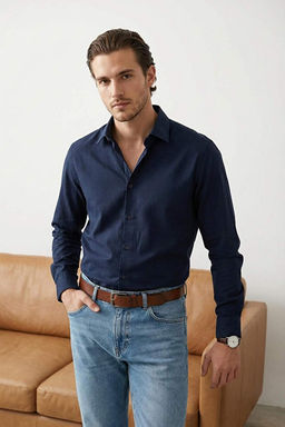 Lacivert Normal Kal_p/Regular Fit Gabardin Dokulu Kolay _t_lenir Erkek Dokuma G_mlek TMNSS26GO00006