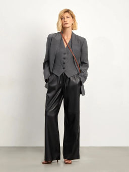 Брюки широкого кроя из экокожи