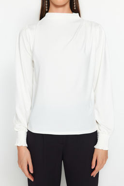 Siyah Dik Yaka Regular Fit Gipe Detayl? Esnek Orme Bluz TWOAW24BZ00022 - Trendyolmilla фото 3