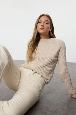 Tas Yumusak Dokulu Orgu Detayl? Triko Kazak TWOAW25KZ00191