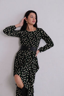 Платье чёрное с принтом длины миди