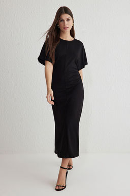 Siyah Fitted Buzgu/Drape Midi Esnek Orme Elbise TWOSS25EL00101