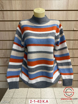 Свитер женский в полоску