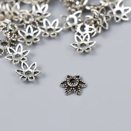Цена за 50 шт. Декор шляпка для бусин металл Цветок-звезда, серебро, 0.9?1.1 см