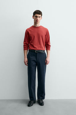 CAMISETA MEDIUM WEIGHT MANGA LARGA / Rojo