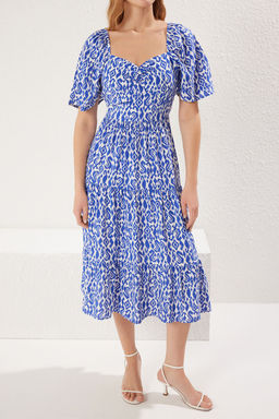 Mavi Etnik Desenli A Kesim Balon Kollu Cicek Desenli Midi Viskon Dokuma Elbise TWOSS20EL2323