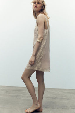 PLEATED LACE STRAPPY DRESS - Zara фото 4