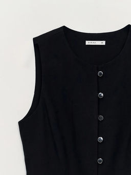 Приталенный жилет из вискозы / Zarina