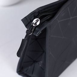 Косметичка 22х14,5х5 см / GENA-28 / черная 690491