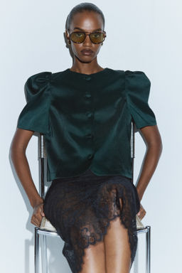 Blusa con manga puffy