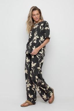 VERY NEAT _ ЕВТ 4069/черный кофе,магнолия брюки жен