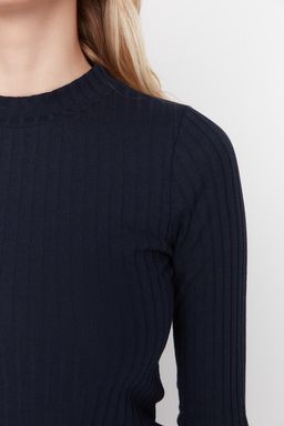 Trendyolmilla Siyah Dik Yaka Fitilli Esnek Fitted/Vucuda Oturan Orme Bluz TWOAW20BZ0200 фото 9