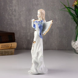 Фигура керамика «Ангел-девушка со скрипкой», 20.5×10×6.3 см