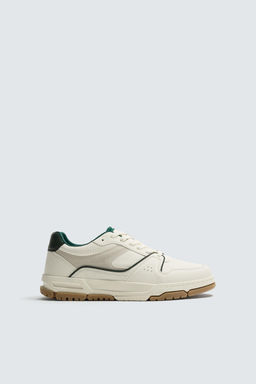 ZAPATILLA ESTILO RETRO / Blanco