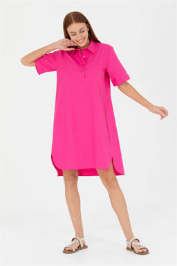 Женское плетеное платье цвета фуксии