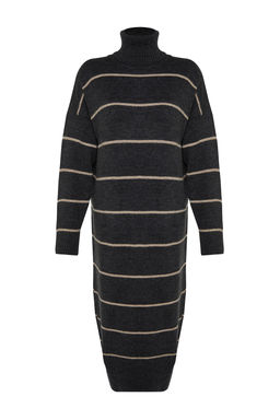 TRENDYOLMILLA Tas Maxi Triko Genis Kal?p Yumusak Dokulu Elbise TWOAW24EL00056  фото 20