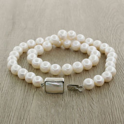 Бусы белый жемчуг, очень ровный 9мм класс А, длина 46см