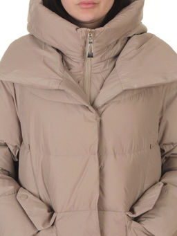 Z24-830 BEIGE Куртка зимняя женская оверсайз (200 гр. тинсулейт)