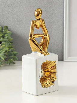 Фигура керамика «Задумчивый человек», белый с золотом, 7×9.5×26 см