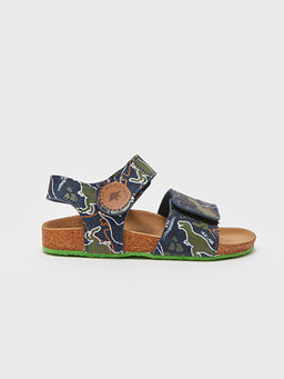 Bask?l? C?rt C?rtl? Erkek ?ocuk Sandalet - Waikiki фото 2