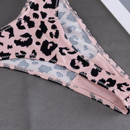 АРТ. VS8364Т ТРУСЫ-СТРИНГИ С ПРИНТОМ Victoria s secret. - Victoria’s secret фото 3