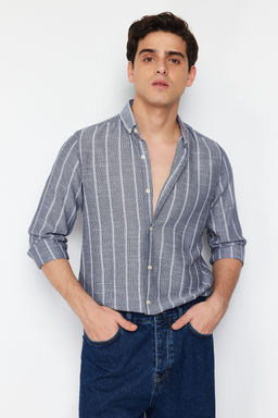 Lacivert Slim Fit Dugmeli Yaka Cizgili Gomlek TMNSS22GO0028