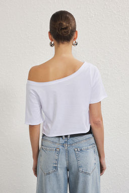 Trendyolmilla Siyah-Beyaz 2li Paket %100 Pamuk Asimetrik Kay?k Yaka Crop Orme T-Shirt TWOSS25TS00194  фото 10