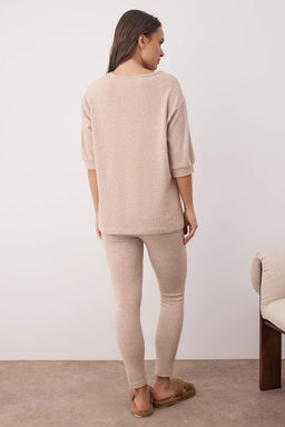 Bej Yumos V Yaka Taytl? S?cak Tutan Orme Pijama Tak?m? THMAW26PT00036