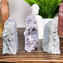 Кристалл из Виноградного Халцедона