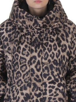 8892 BROWN/LEOPARD Куртка зимняя женская оверсайз с вшитой жилеткой (200 гр. холлофайбер)