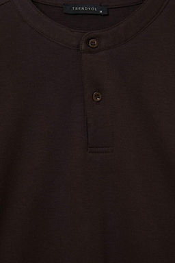 Kahverengi D___k Omuz Regular Wardrobe Essentials _nterlok %100 Pamuk T-Shirt TMNAW27TS00002 - Trendyolmilla фото 2
