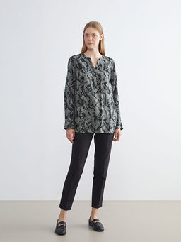 Ka??k Yaka Desenli Bluz