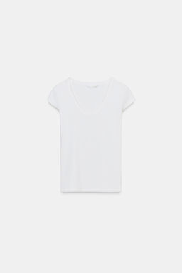 CAMISETA CUELLO OLLA / Blanco roto
