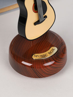 Сувенир музыкальный Гитара 21х9 см / YR-104 /уп 72/ - ГалеонТрейд фото 4