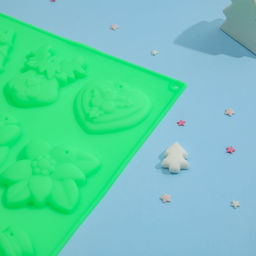 Форма для шоколада новогодняя 3D Доляна Ёлочные игрушки, силикон, 30?30 см, 12 ячеек, синяя  фото 5