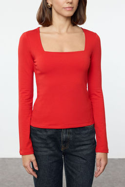 K?rm?z? Pamuklu Kare Yaka Regular Fit Orme Bluz TWOAW24BZ00016