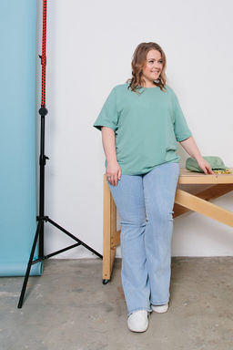 Джинсы женские